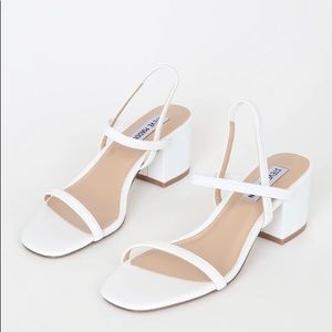 INESSA White Heels